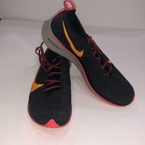 Nike Zoom Flyknit Racing/Running  Size 7